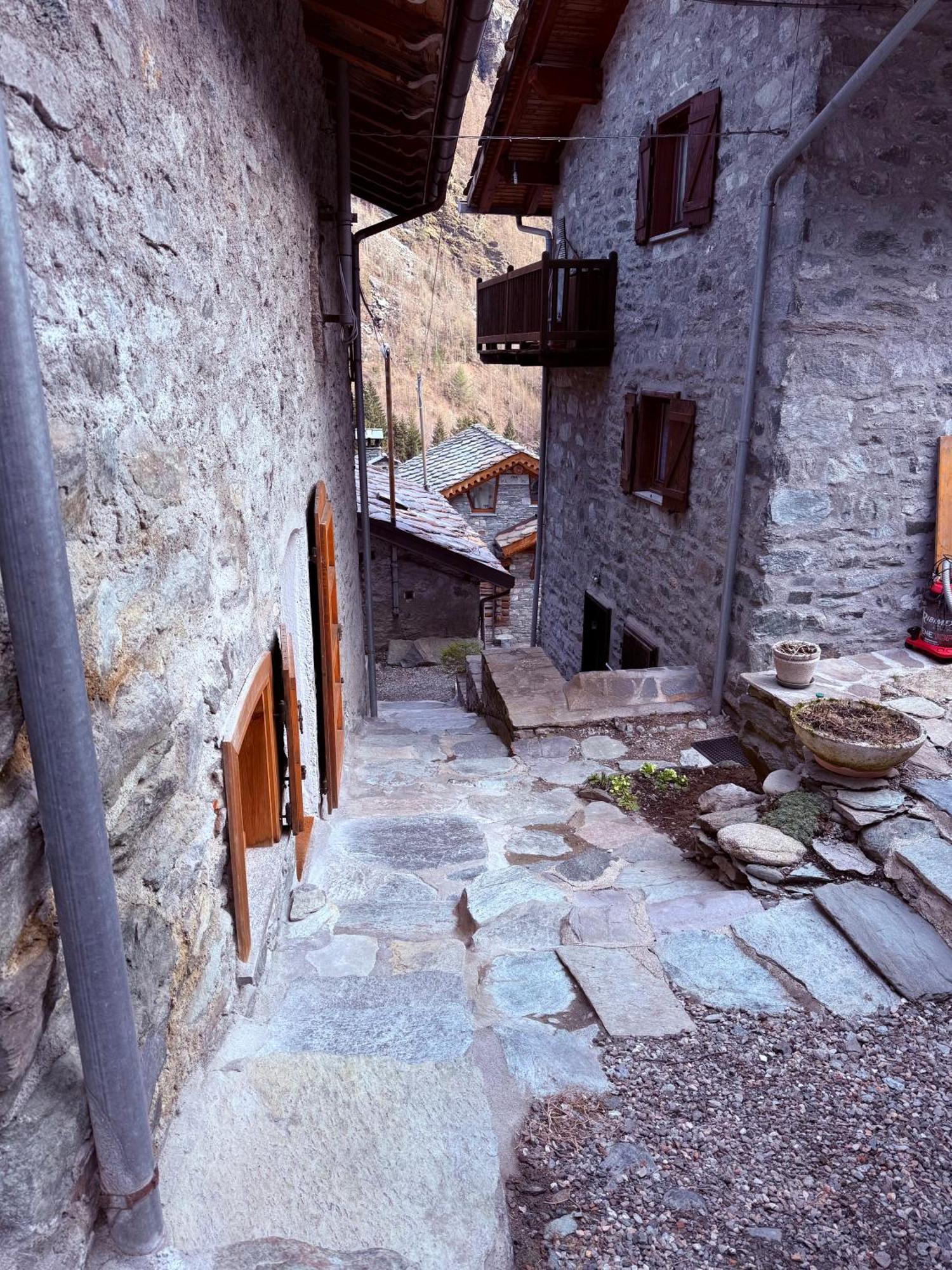 Casa Vacanze Nora Chamois Exterior foto